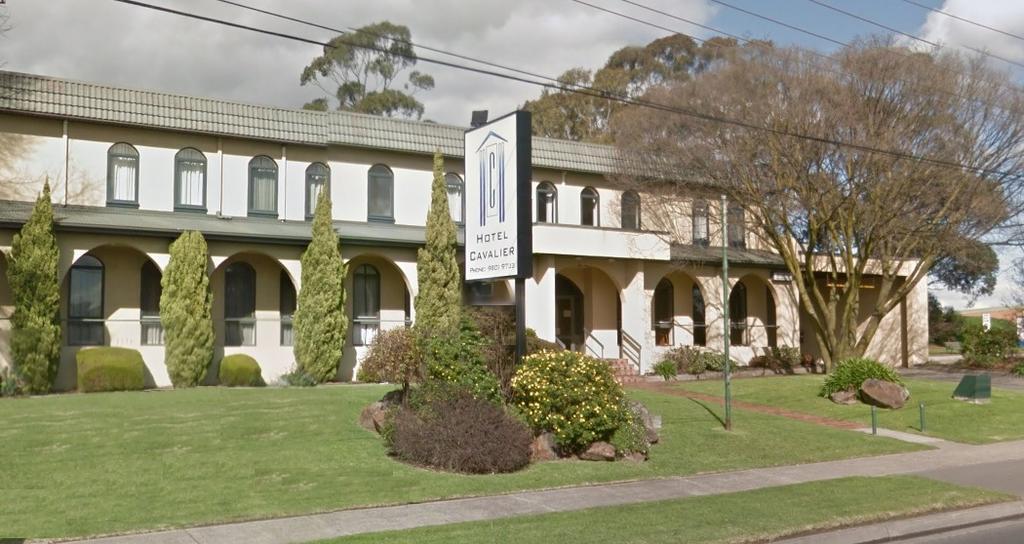 Hotel Cavalier Wantirna South Extérieur photo